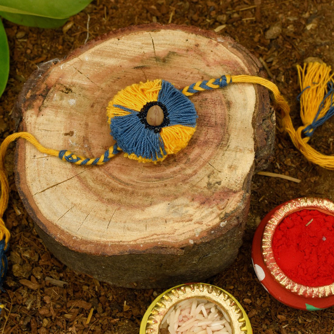 Saanjh & Wind Seed Rakhis Basic Hamper (Seed: Moong, Sonapatti, Brinjal)