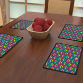 Wave Pattern of Overlapping Circles (Multicolorcolor) Table Mat
