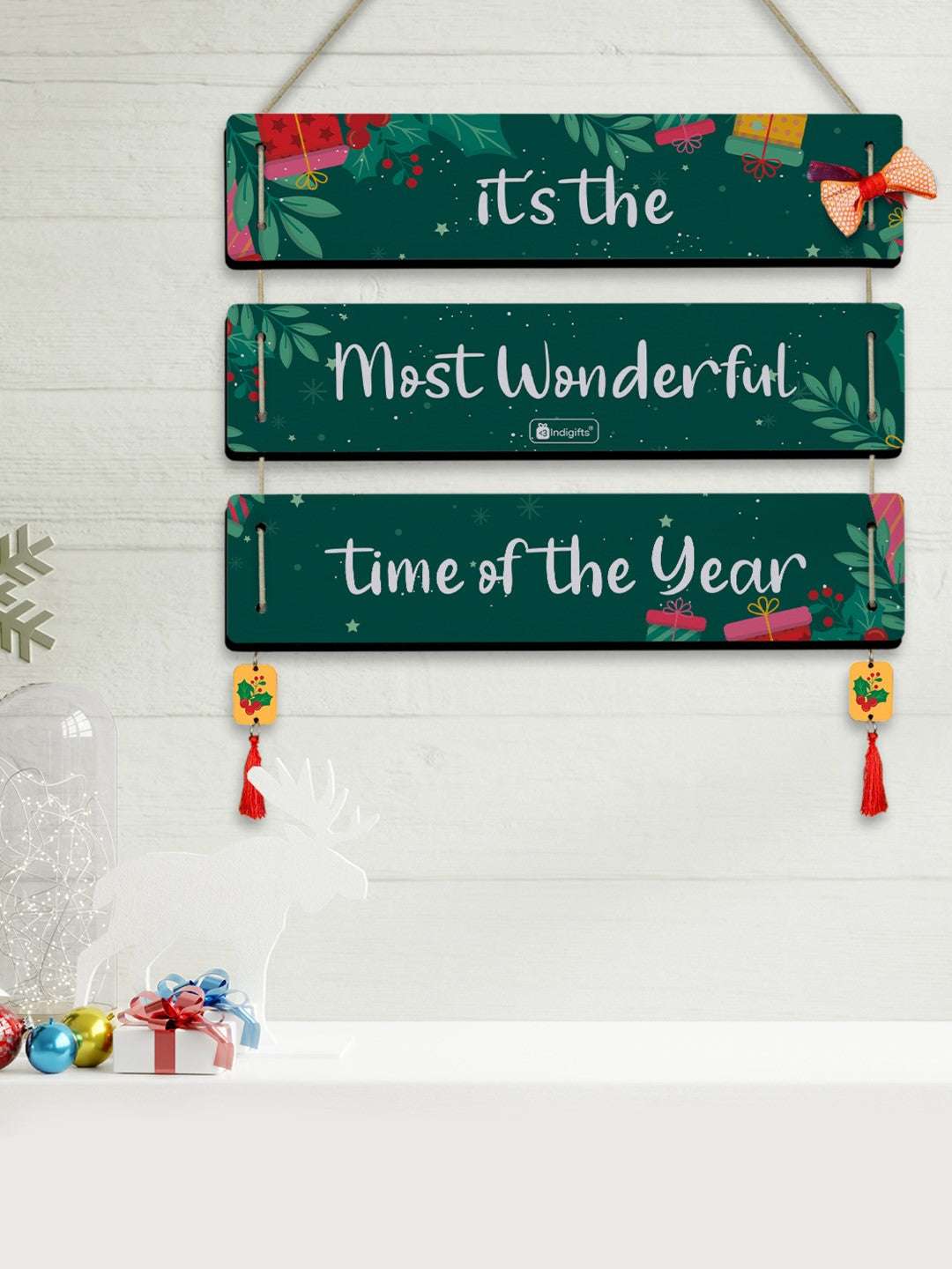 It's the Most Wonderful Time of the Year Quotes Printed 3 Panel Wall Hanging and Penguins Print Fridge Magnet For Christmas Decoration