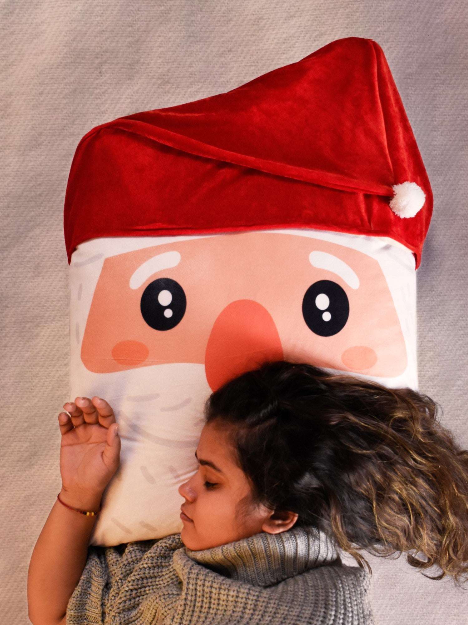 Chrsitmas D&eacute;cor Items Santa Face Printed Revesible Hug Cushion 24x24 Inches