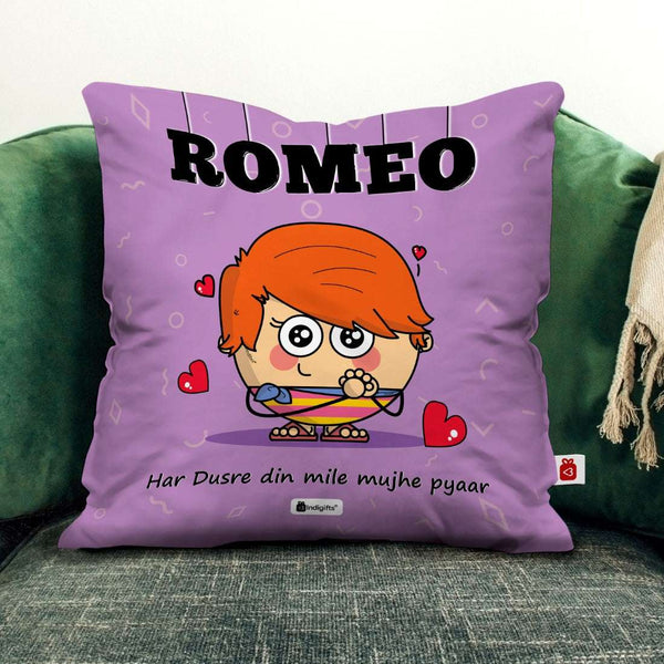 Romeo - Har dusre din mile pyaar Purple Cushion