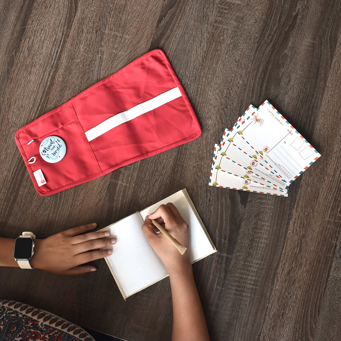 Travel Kit- Diary,Pen and Post Cards (Red)