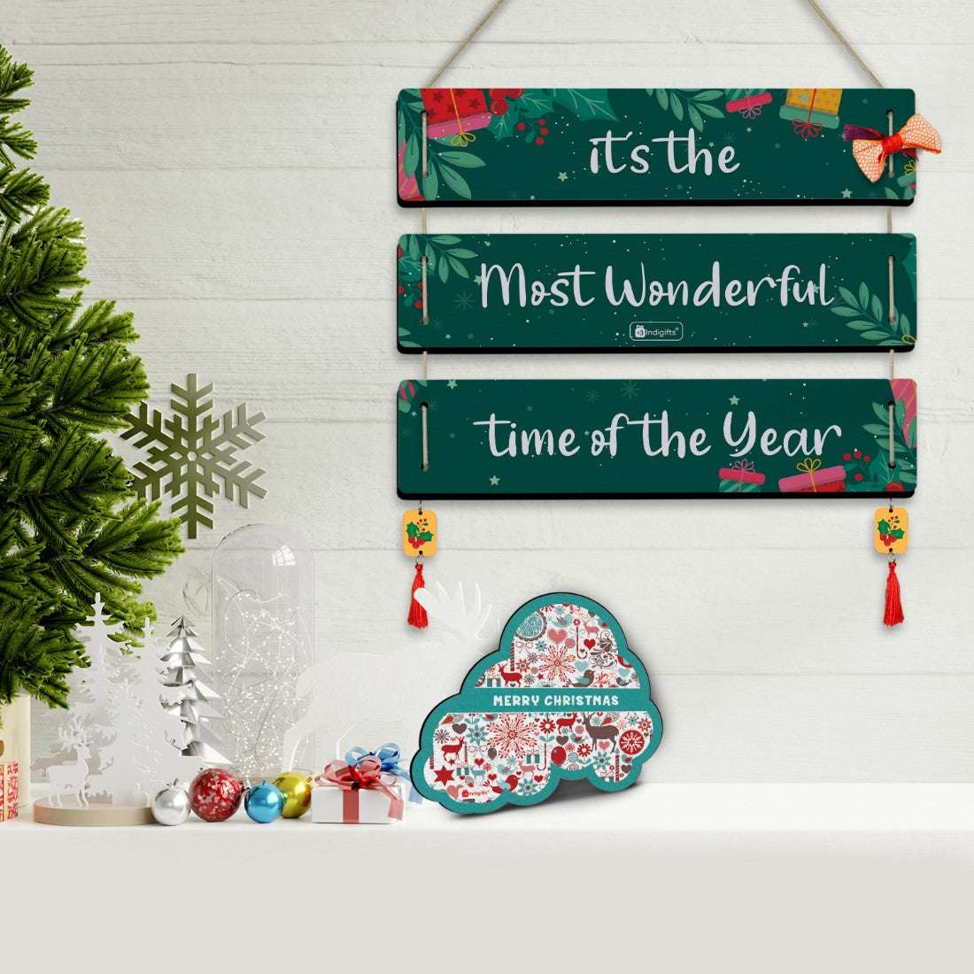 It's the Most Wonderful Time of the Year Quotes Printed 3 Panel Wall Hanging and Penguins Print Fridge Magnet For Christmas Decoration