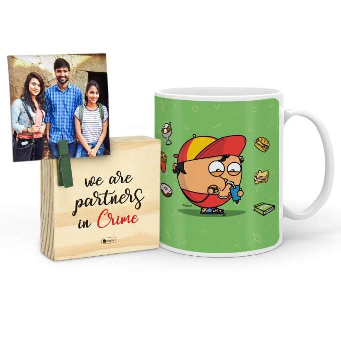 Bhukkad Mug with Mini Frame (Green)